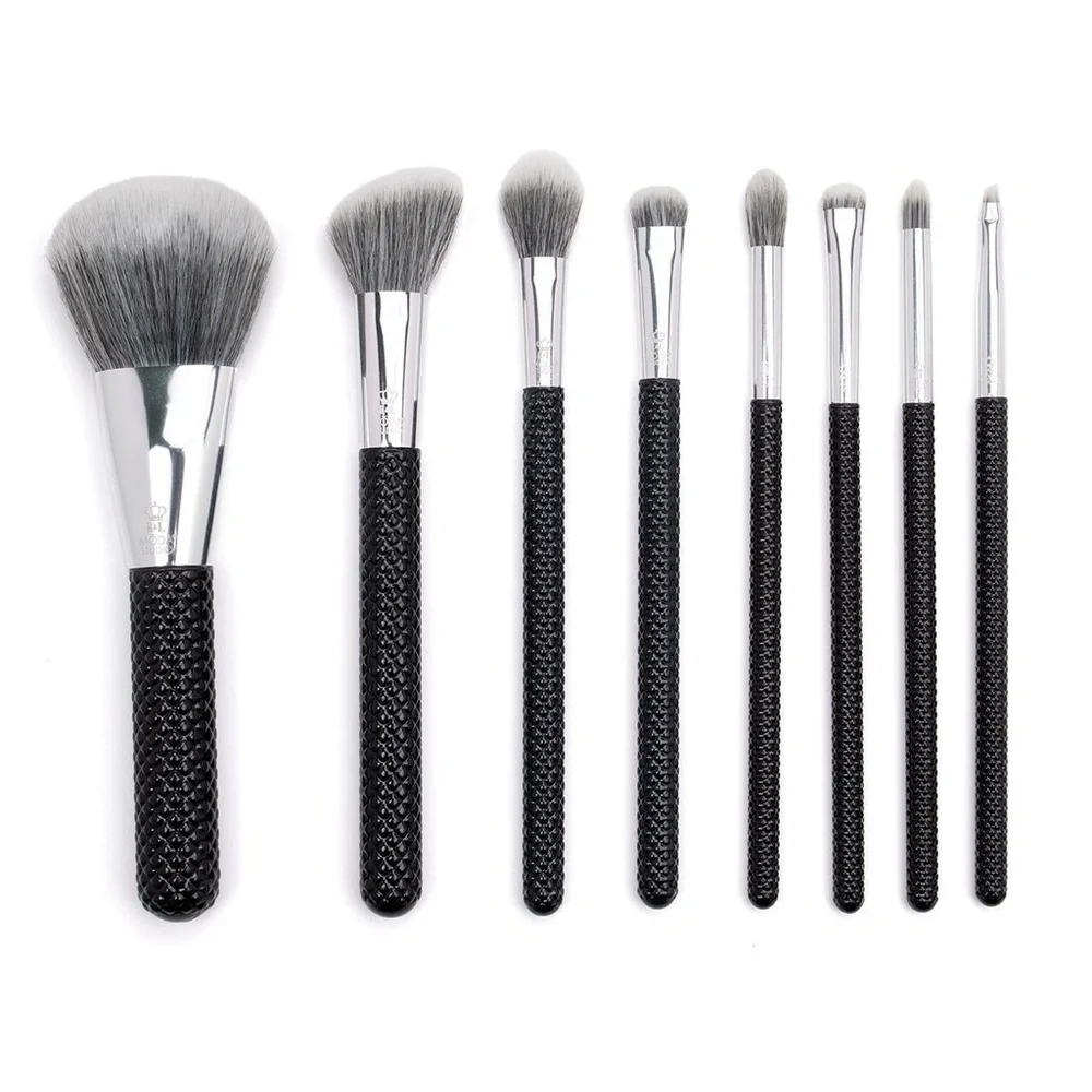 MODA Studio NWT 8Pc Pro Glam Brush Set